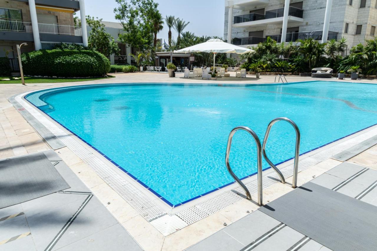 דירות דירת גן פונה לבריכה - pool garden view אילת מראה חיצוני תמונה
