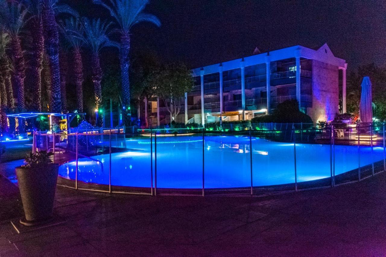 דירות דירת גן פונה לבריכה - pool garden view אילת מראה חיצוני תמונה