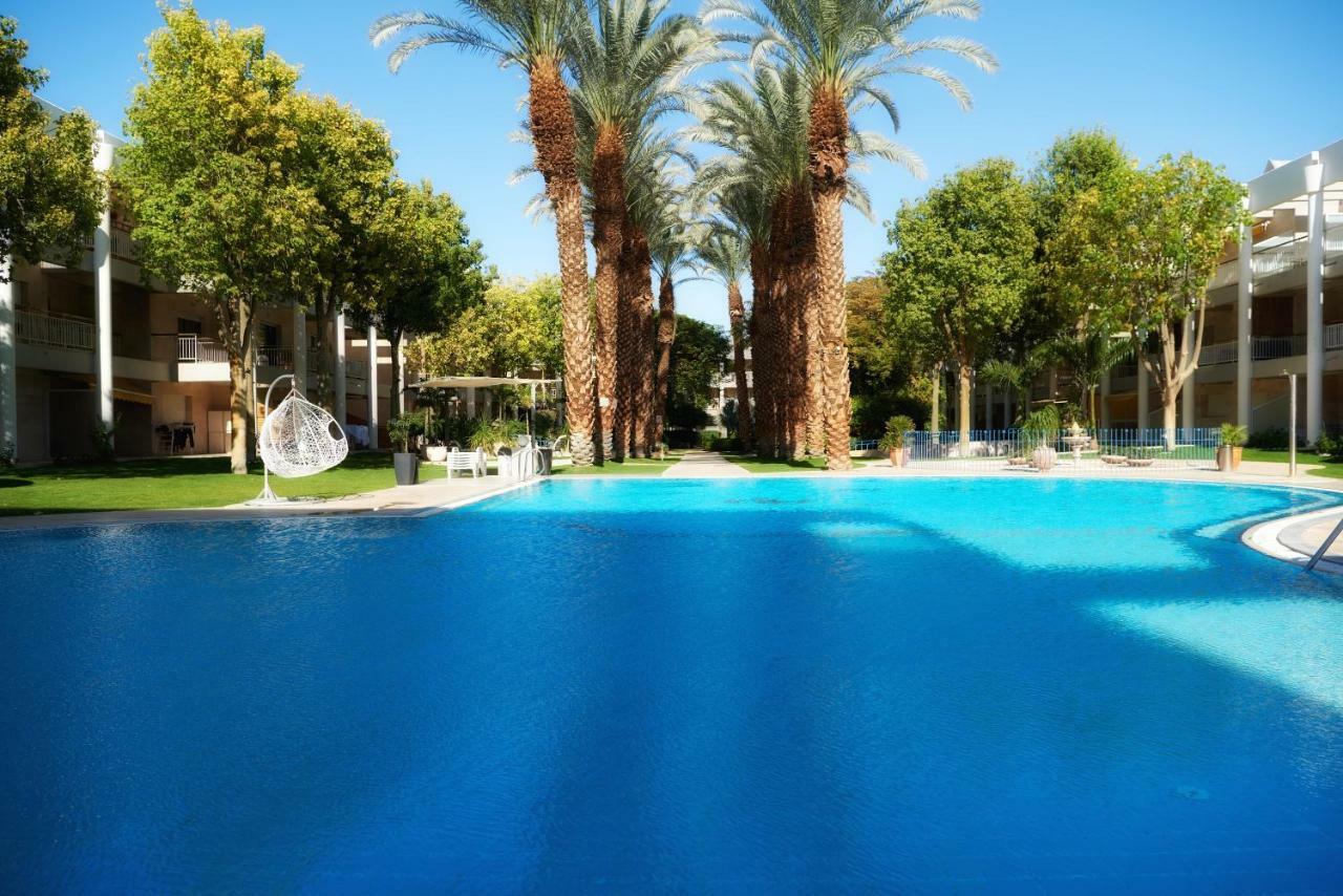 דירות דירת גן פונה לבריכה - pool garden view אילת מראה חיצוני תמונה
